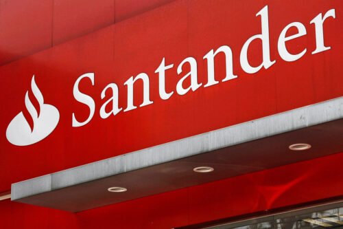 Trabalhadores informais podem solicitar até R$ 21 mil ao Santander